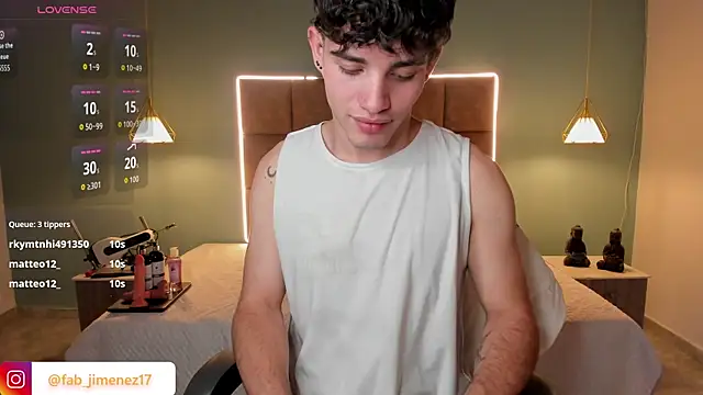 AlejooTwink online show from July 2026 05:45:02 AM