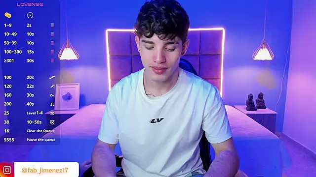 AlejooTwink online show from July 2026 12:58:01 AM