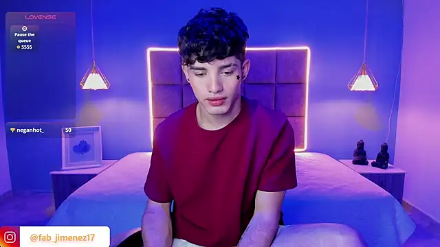 AlejooTwink online show from August 2026 11:14:01 PM