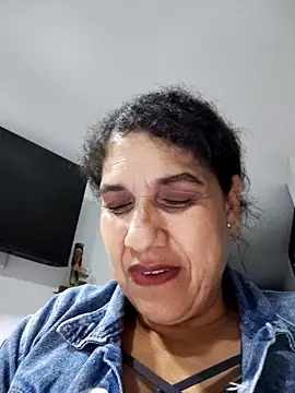 siri duque online show from February 2025 11:37:02 PM