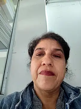 siri duque online show from February 2025 02:41:01 PM