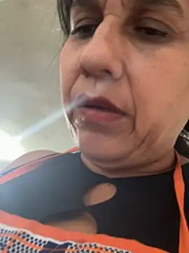 siri duque online show from July 2026 04:17:01 PM