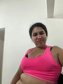 siri duque online show from August 2026 01:15:02 AM