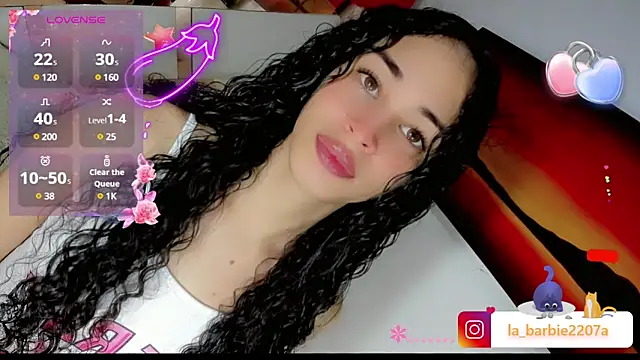 Snapshot of barbiedolls_x chatting on March 2025 11:09:02 PM barbiedolls x online show from March 2025 11:09:02 PM