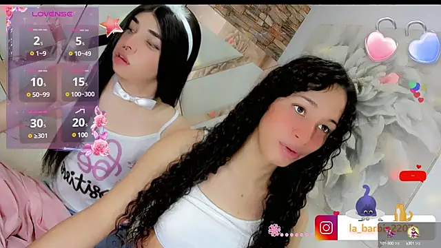 Snapshot of barbiedolls_x chatting on March 2025 12:11:01 PM barbiedolls x online show from March 2025 12:11:01 PM