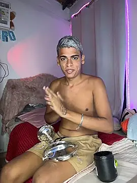 Leo bunny hot online show from April 2026 10:45:01 PM