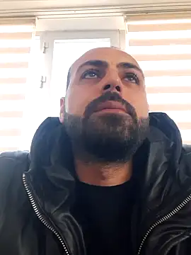 krzantem3454 online show from December 2024 07:17:01 AM