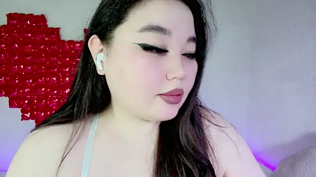 amina moonlightt online show from February 2025 02:53:02 AM