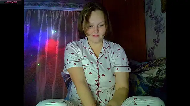 Aria  Dark online show from October 2025 08:33:01 PM