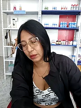 Snapshot of Megan_jennerr chatting on September 2025 02:33:02 PM Megan jennerr online show from September 2025 02:33:02 PM