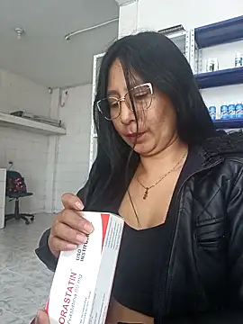 Snapshot of Megan_jennerr chatting on October 2025 02:27:01 PM Megan jennerr online show from October 2025 02:27:01 PM