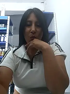 Snapshot of Megan_jennerr chatting on November 2025 08:08:02 PM Megan jennerr online show from November 2025 08:08:02 PM