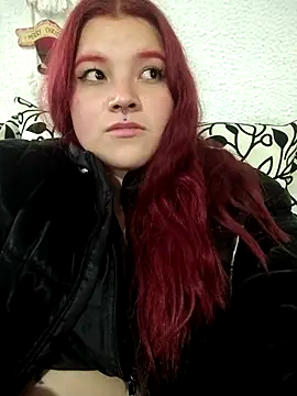 Snapshot of CelessteRedds chatting on February 2025 09:47:01 PM CelessteRedds online show from February 2025 09:47:01 PM