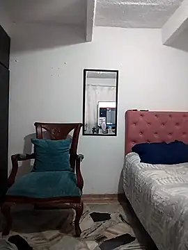 Snapshot of Venus-Wood chatting on November 2025 03:12:01 PM Venus-Wood online show from November 2025 03:12:01 PM