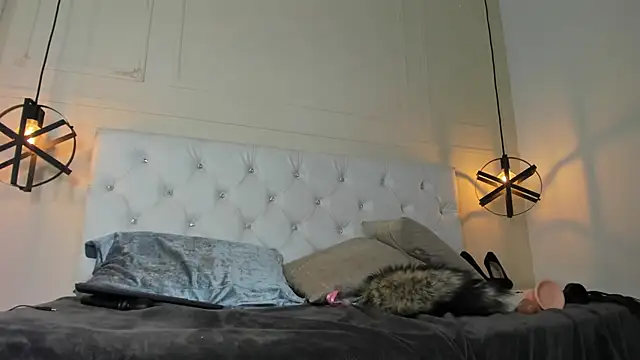 Slut Milf  online show from January 2025 01:36:02 AM