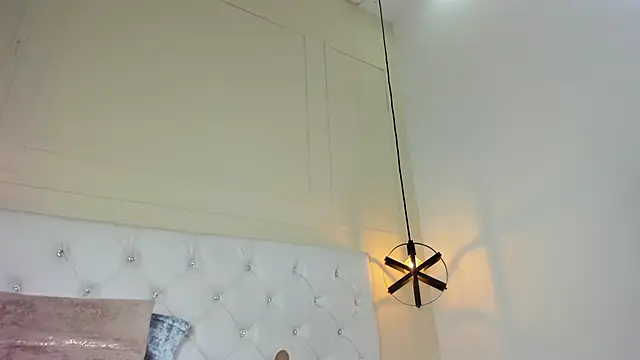 Slut Milf  online show from January 2025 01:18:02 AM