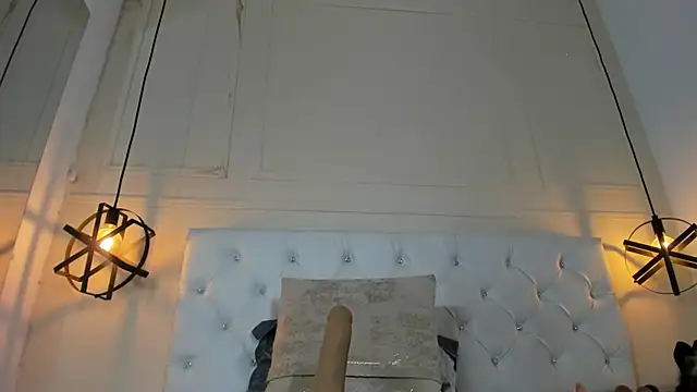 Slut Milf  online show from February 2025 01:45:02 AM