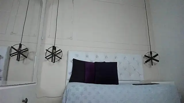 Slut Milf  online show from February 2025 06:55:02 PM