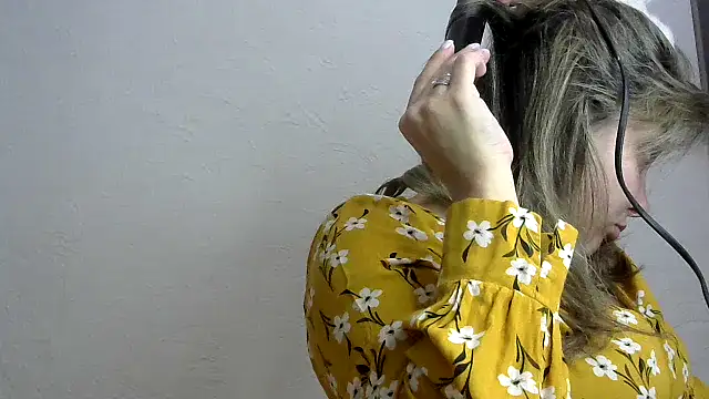 Snapshot of Iskor_ka chatting on December 2024 04:25:02 PM Iskor ka online show from December 2024 04:25:02 PM