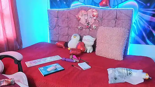 Snapshot of Melanyy_100 chatting on February 2026 07:31:01 PM Melanyy 100 online show from February 2026 07:31:01 PM