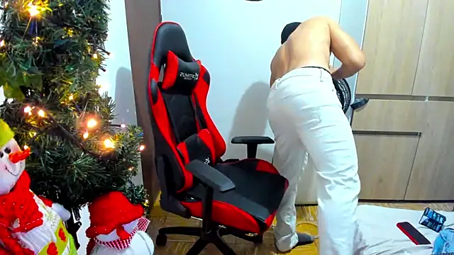 Snapshot of Calihotcaliente277 chatting on December 2024 06:06:02 AM Calihotcaliente277 online show from December 2024 06:06:02 AM