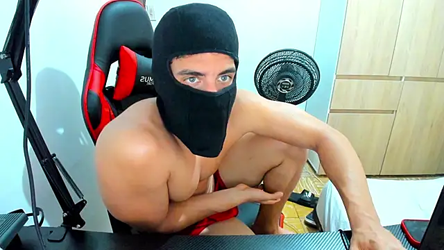 Snapshot of Calihotcaliente277 chatting on January 2025 02:48:01 PM Calihotcaliente277 online show from January 2025 02:48:01 PM