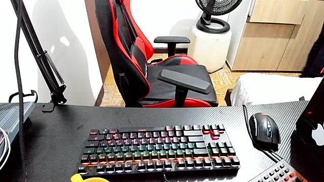 Snapshot of Calihotcaliente277 chatting on February 2025 10:35:01 AM Calihotcaliente277 online show from February 2025 10:35:01 AM