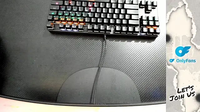 Snapshot of Calihotcaliente277 chatting on October 2025 11:05:02 AM Calihotcaliente277 online show from October 2025 11:05:02 AM