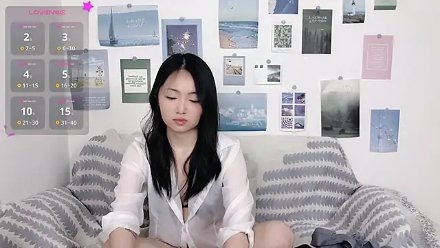 LiLiYbaby online show from January 2025 06:56:02 PM