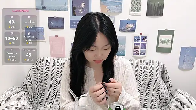 LiLiYbaby online show from September 2025 06:13:02 AM