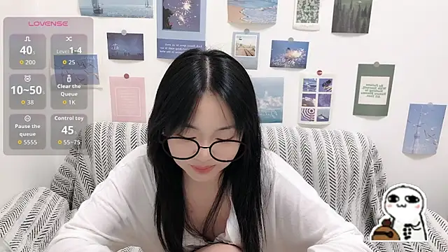 LiLiYbaby online show from September 2025 06:25:02 AM