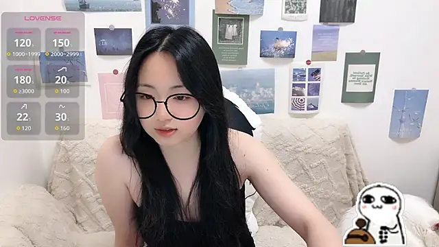 LiLiYbaby online show from March 2026 06:25:02 AM