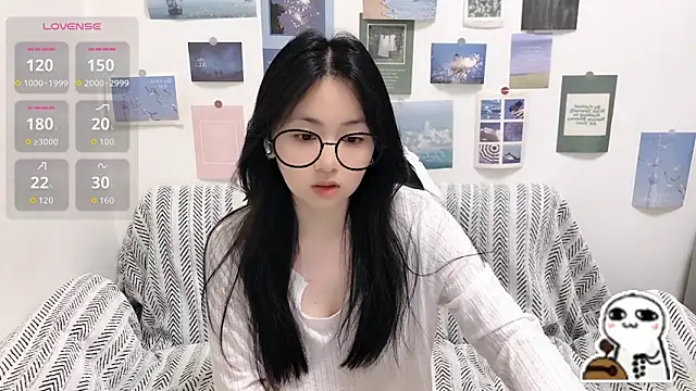 LiLiYbaby online show from June 2026 06:42:02 AM