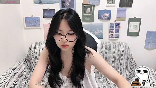 LiLiYbaby online show from June 2026 06:07:01 AM