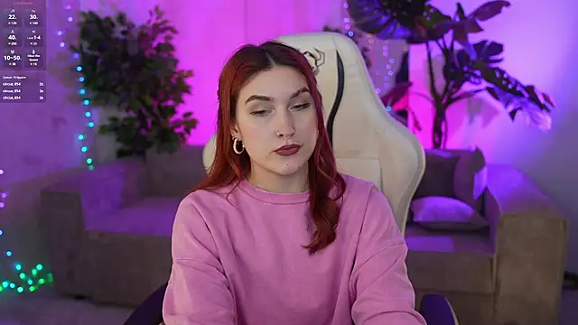Snapshot of Magnetic_Mia_ chatting on February 2025 07:39:01 PM Magnetic Mia online show from February 2025 07:39:01 PM