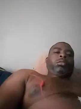 Snapshot of SLOWSTRO chatting on December 2024 02:49:02 PM SLOWSTRO online show from December 2024 02:49:02 PM