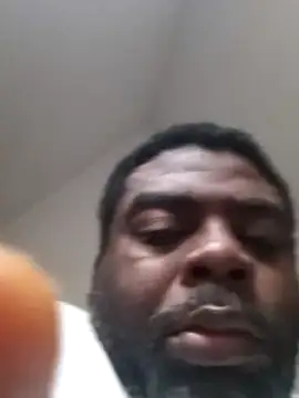 Snapshot of SLOWSTRO chatting on February 2025 02:32:02 PM SLOWSTRO online show from February 2025 02:32:02 PM