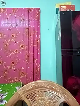 Snapshot of Sumi-roy chatting on October 2025 04:23:02 AM Sumi-roy online show from October 2025 04:23:02 AM