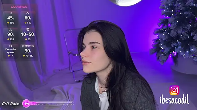 Snapshot of adriana_allien chatting on January 2026 11:09:01 PM adriana allien online show from January 2026 11:09:01 PM