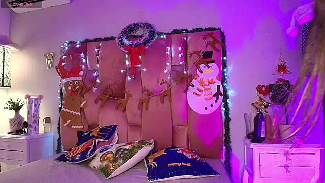 SweetBonniie online show from December 2025 12:09:01 PM