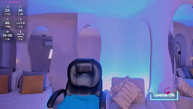 MaddisonLowe online show from September 2025 03:41:02 AM