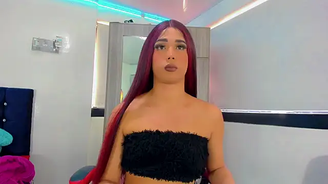 Hellen moons   online show from September 2025 07:19:02 PM