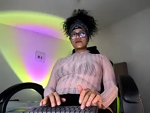 Ale xandra online show from October 2025 03:36:02 AM