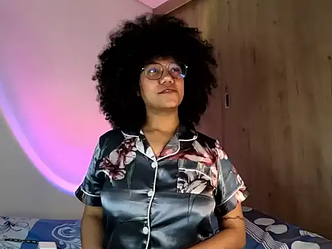 Ale xandra online show from May 2026 12:27:02 AM