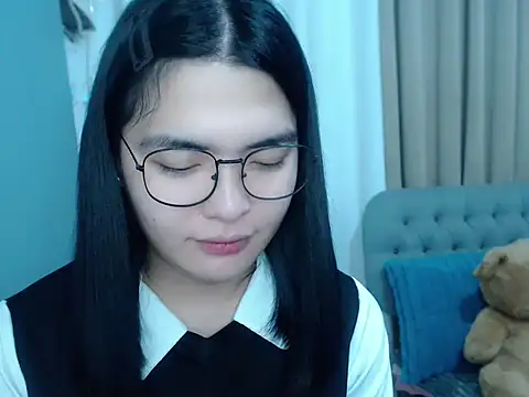 Snapshot of zhaviahale21 chatting on October 2025 06:14:01 AM zhaviahale21 online show from October 2025 06:14:01 AM