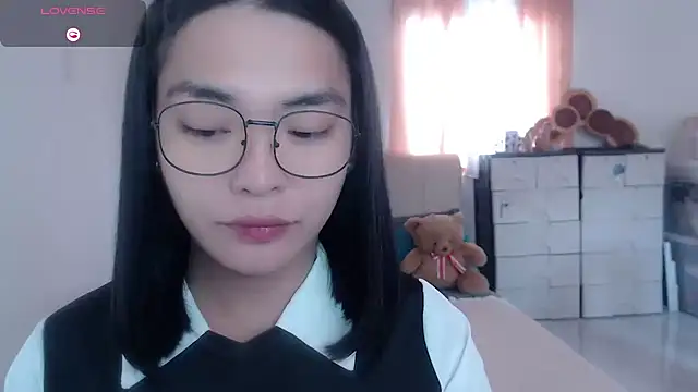 Snapshot of zhaviahale21 chatting on August 2026 04:37:01 AM zhaviahale21 online show from August 2026 04:37:01 AM
