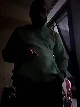 Snapshot of Cem-aus-Nrw-Krefeld chatting on December 2024 05:36:02 PM Cem-aus-Nrw-Krefeld online show from December 2024 05:36:02 PM