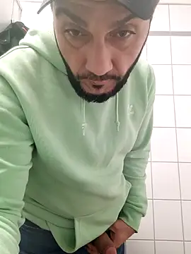 Snapshot of Cem-aus-Nrw-Krefeld chatting on January 2025 08:45:01 AM Cem-aus-Nrw-Krefeld online show from January 2025 08:45:01 AM