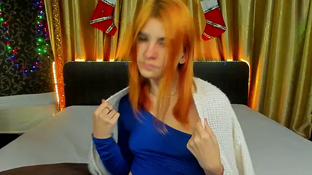 Snapshot of _Polly_Love_ chatting on December 2024 04:32:02 PM Polly Love online show from December 2024 04:32:02 PM