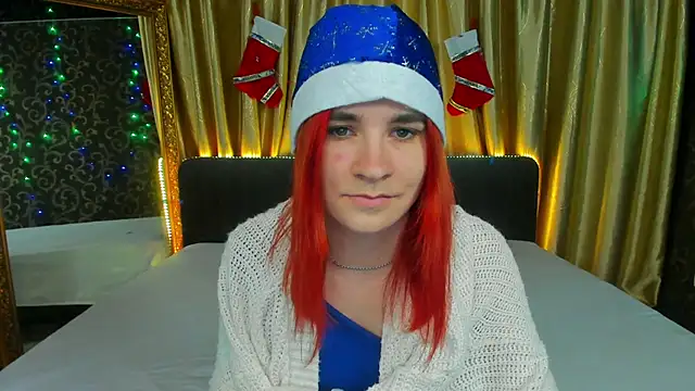 Snapshot of _Polly_Love_ chatting on December 2024 04:17:01 PM Polly Love online show from December 2024 04:17:01 PM